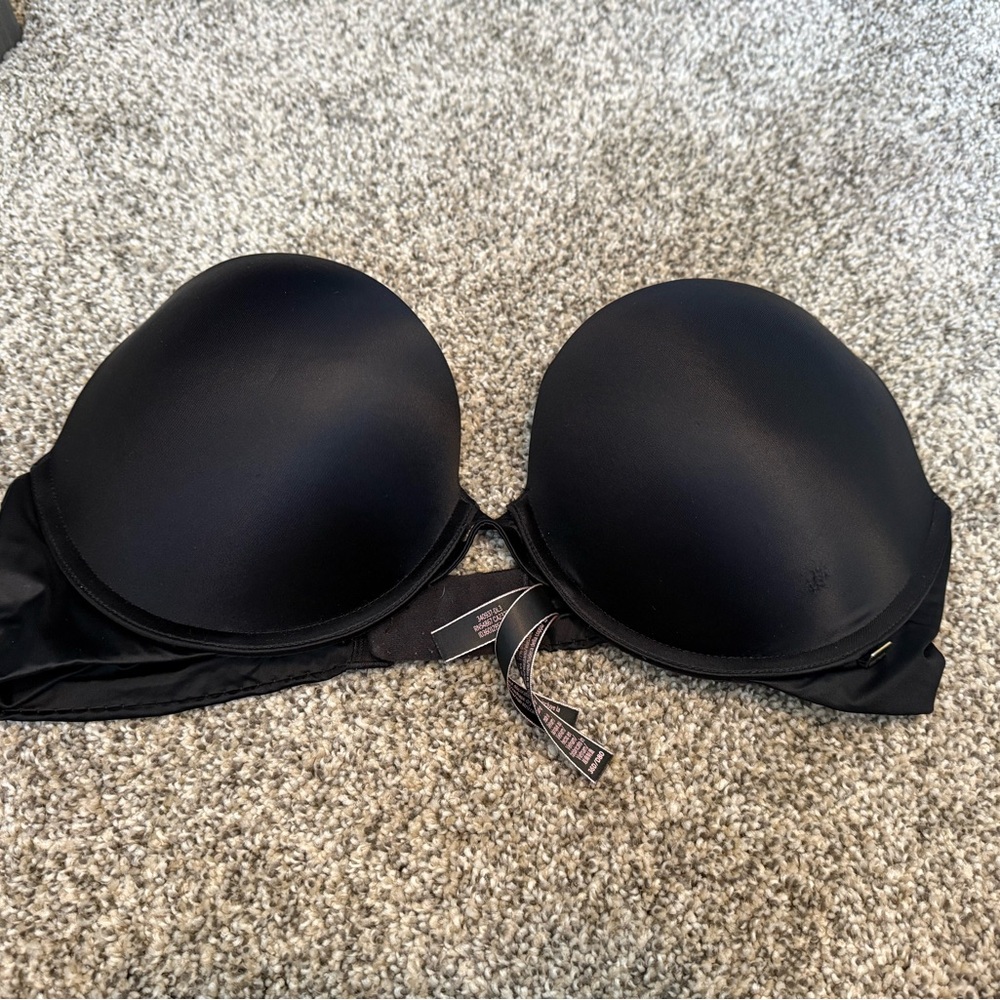 Victoria's Secret Classic Black Push Up Bra